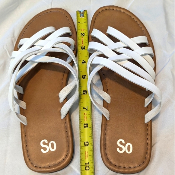 Size 9 White Sandals - Picture 5 of 5